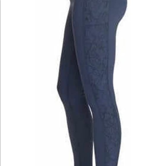 Skechers Ladies Gowalk High Waist Legging 4-Way Stretch (Navy Bloom Outlines, XS - Picture 2 of 4